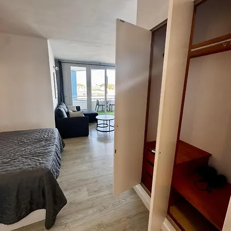 Apartment Modern Park - Pool View & Terrace *